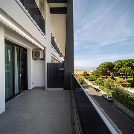 Diana Seafront Apart Otel Bibione