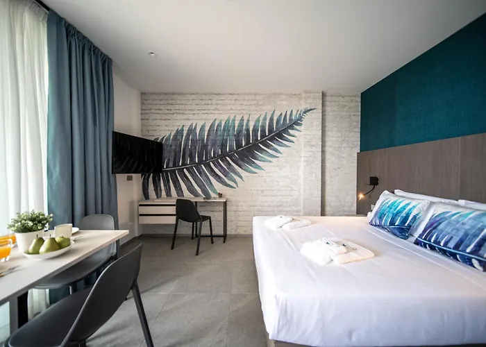 Diana Seafront Aparthotel