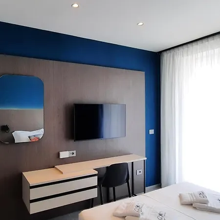 アパートホテル Diana ビビオーネ